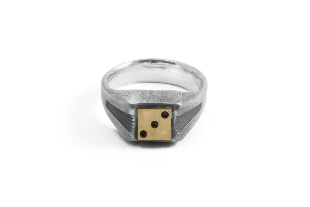 #005 - Signet Ring Dice