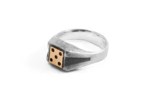 #005 - Signet Ring Dice