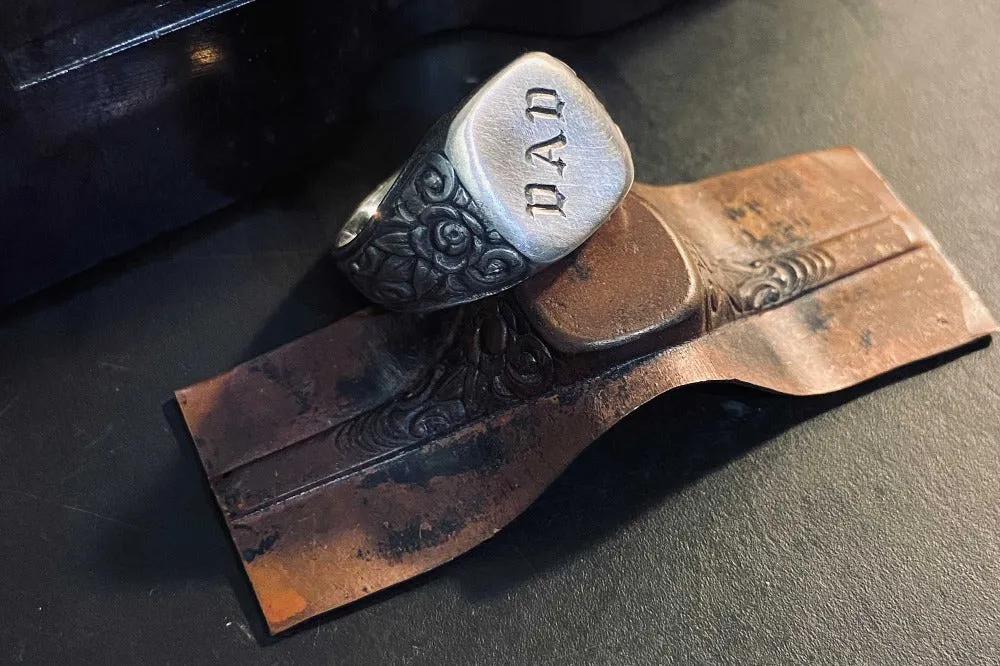 #018 - Signet Ring Gaucho
