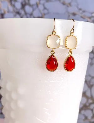 #054 orange quartz drops & moonstone square