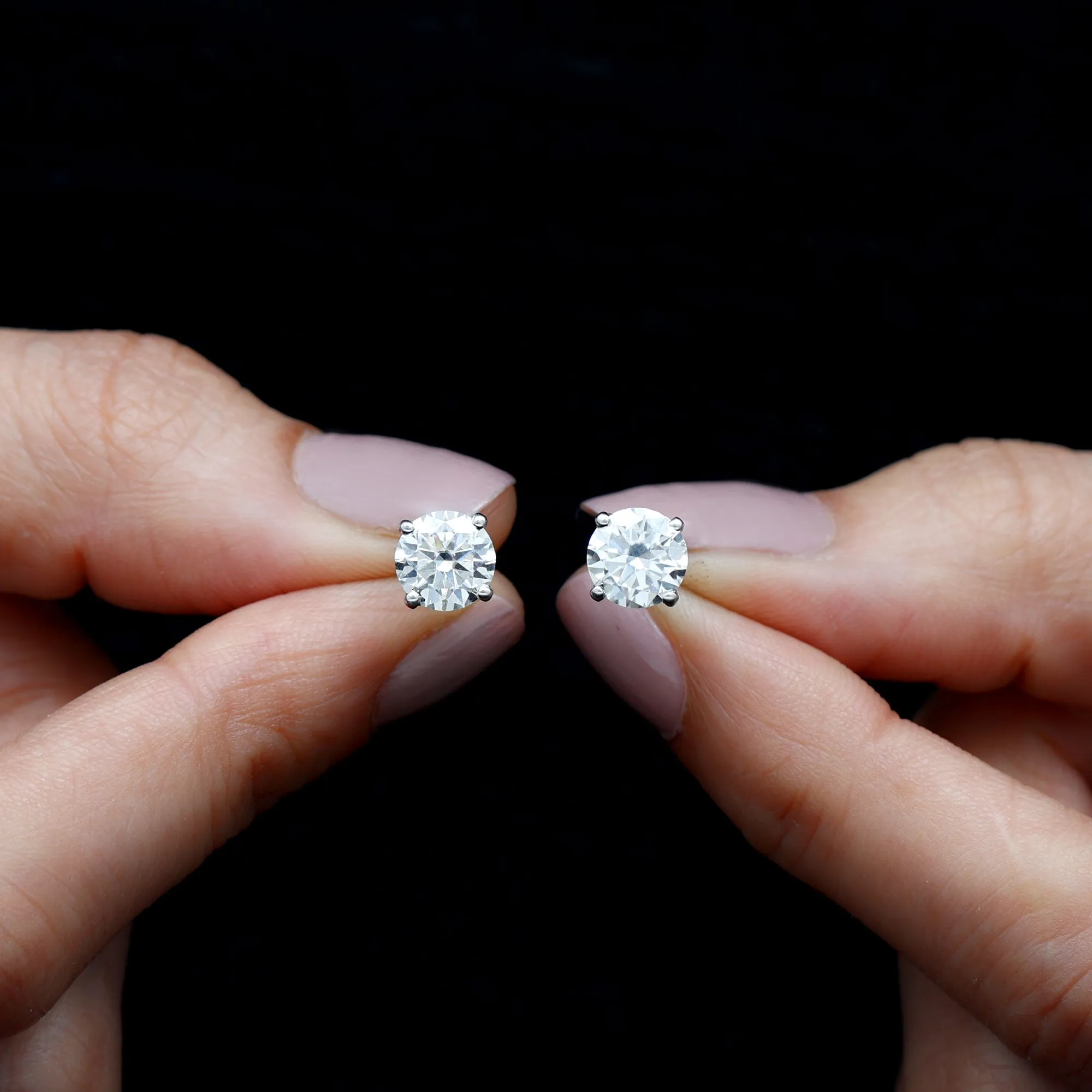 6 MM Moissanite Solitaire Stud Earrings