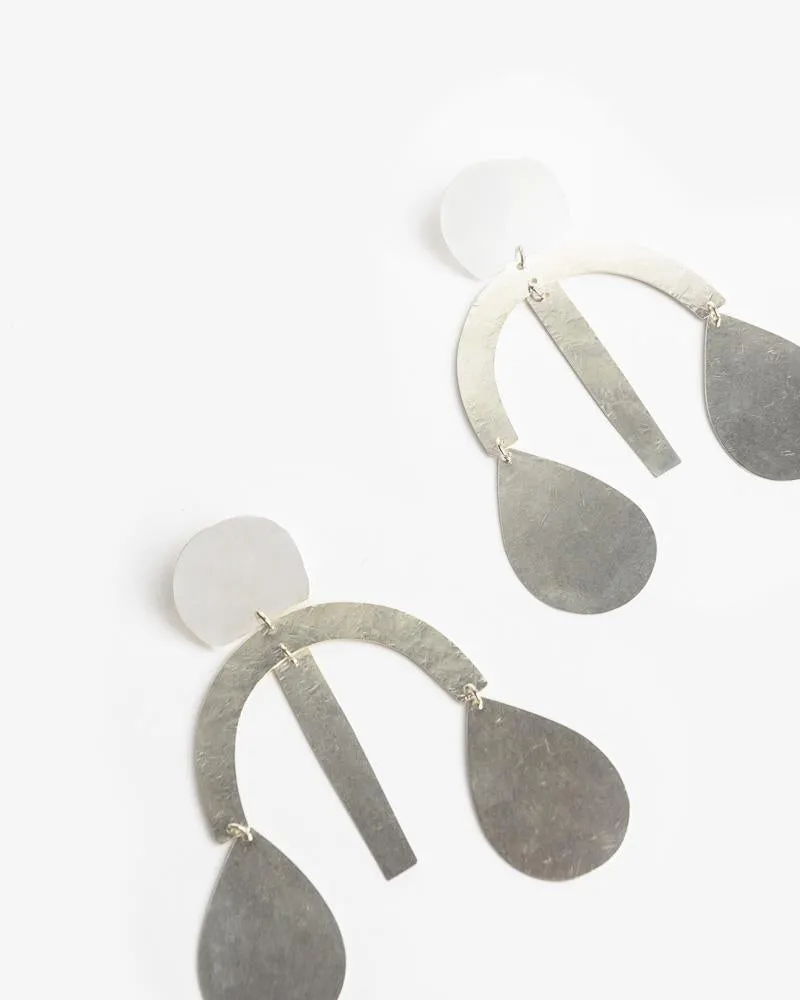 Arc Drop Chandelier Earring in Silver