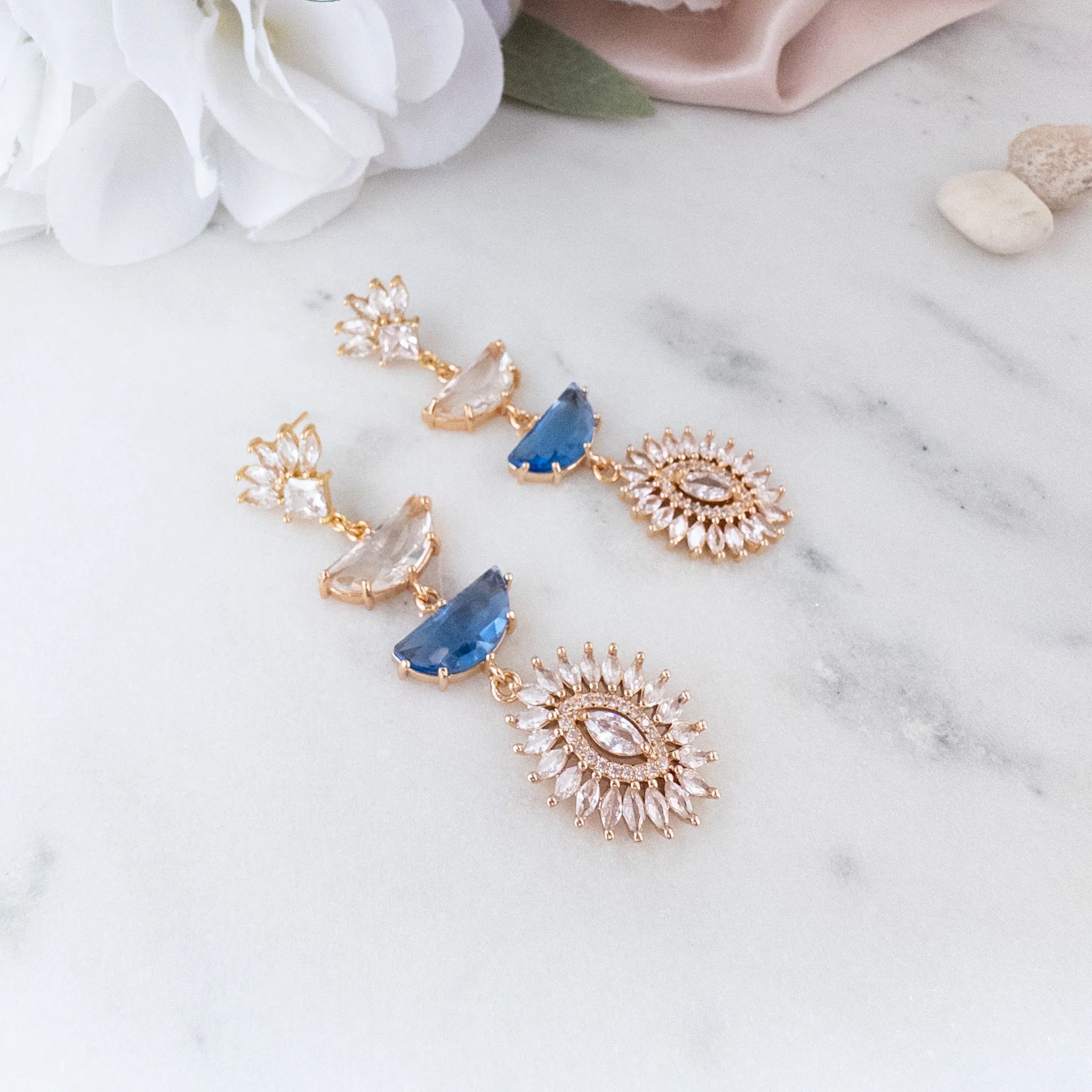 Aura Earrings