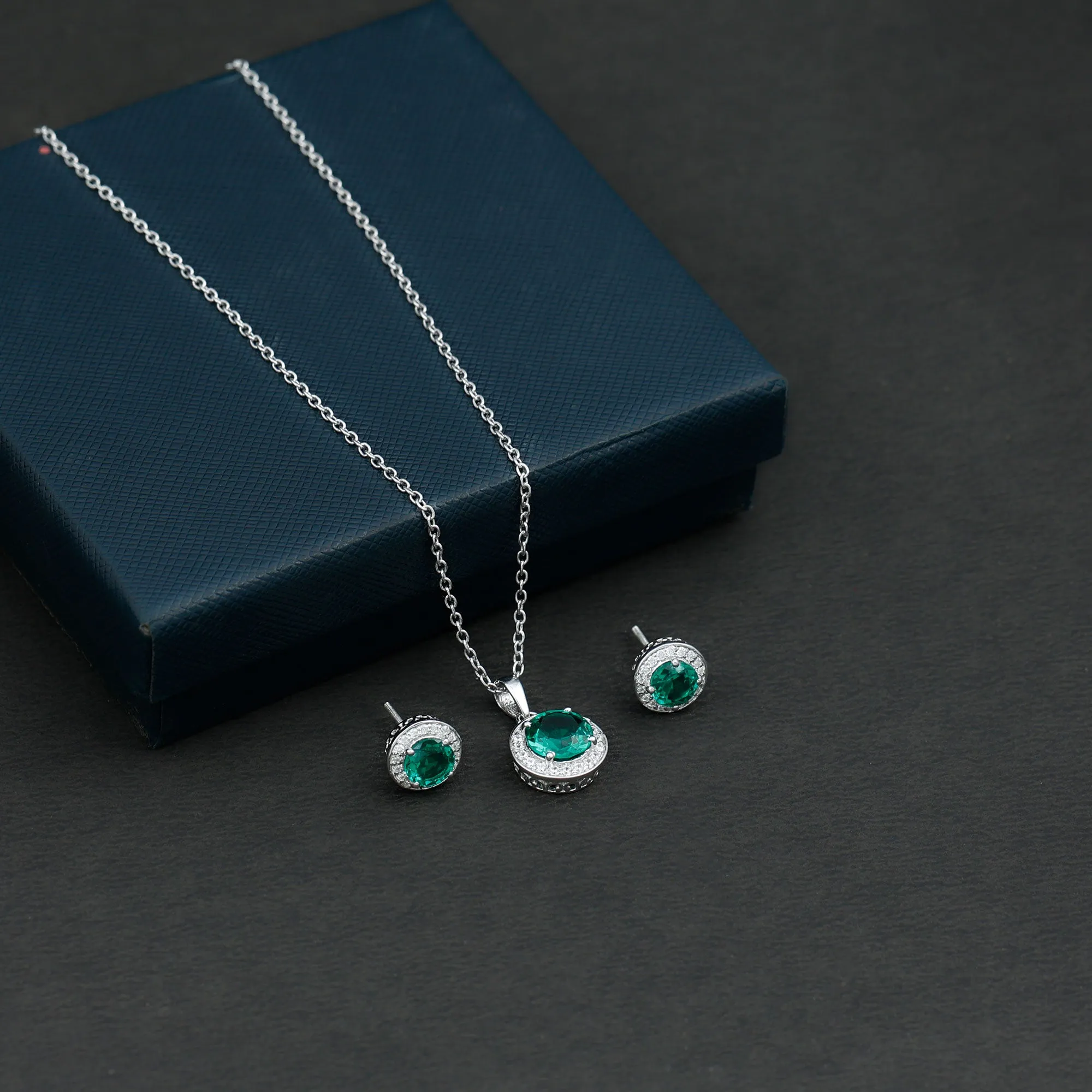 Certified Lab Grown Emerald Moissanite Jewelry Set