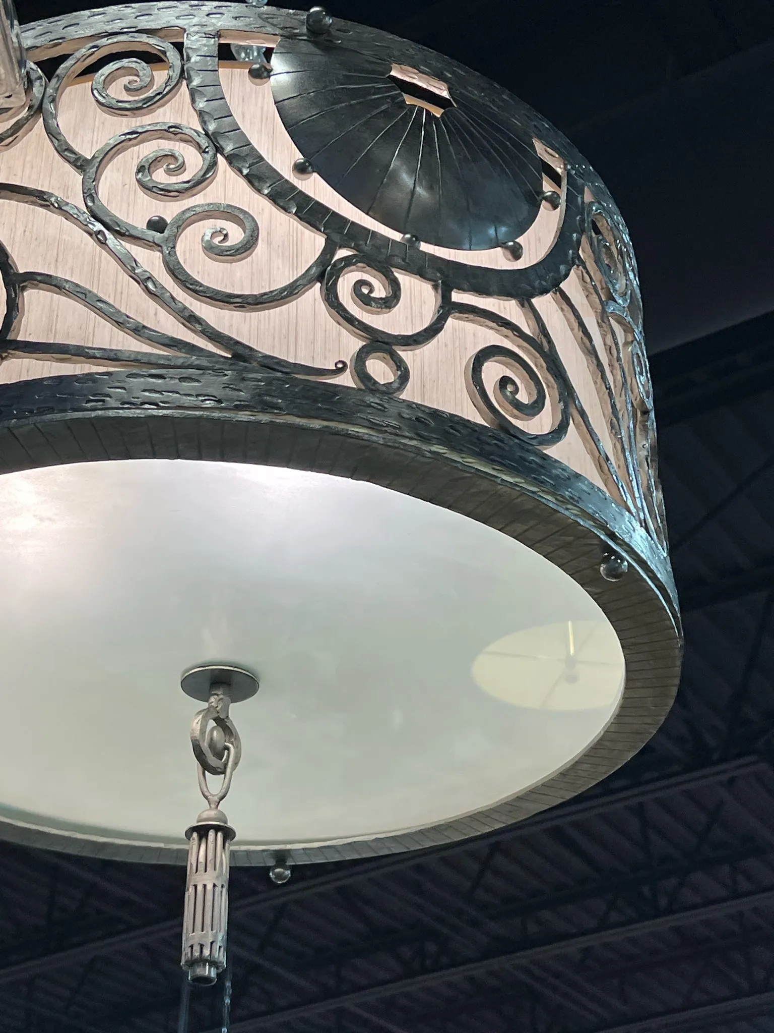 CHANDELIER ROUND SILVER  EMBELLISHED  METAL 4 LIGHTS