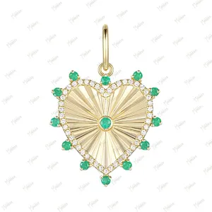 Diamond & Emerald Heart Pendant 19mm