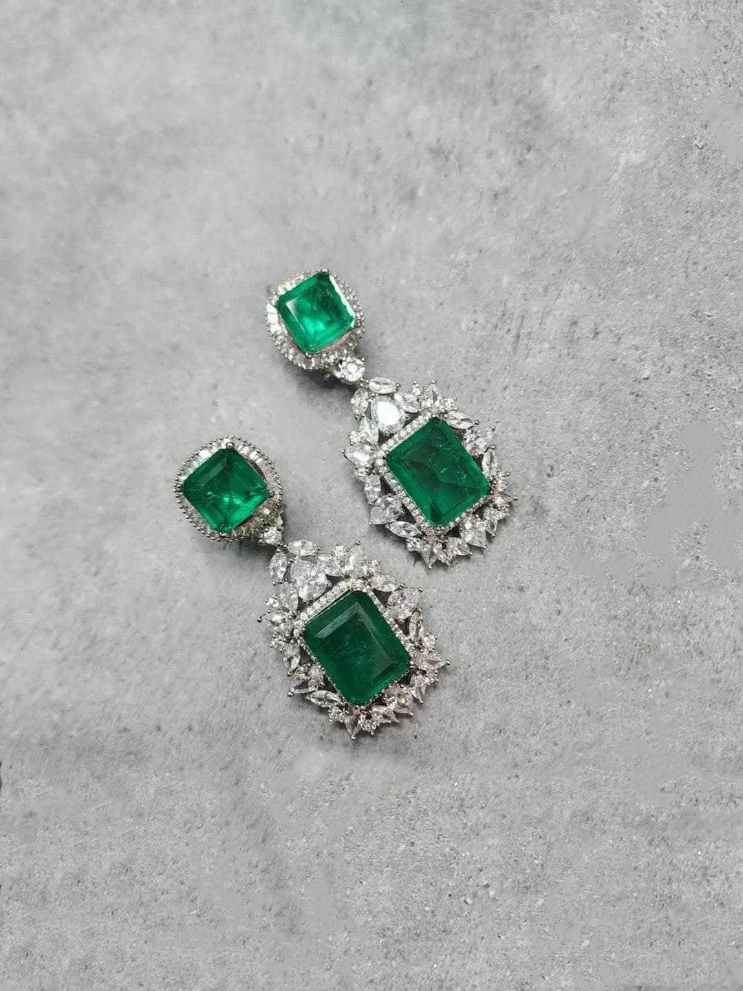 Emerald Green Chandelier Drop Earrings