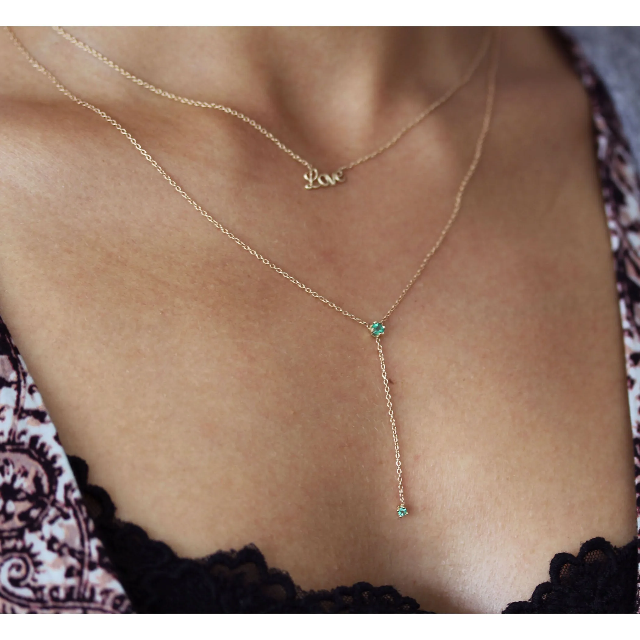 EMERALD LARIAT NECKLACE