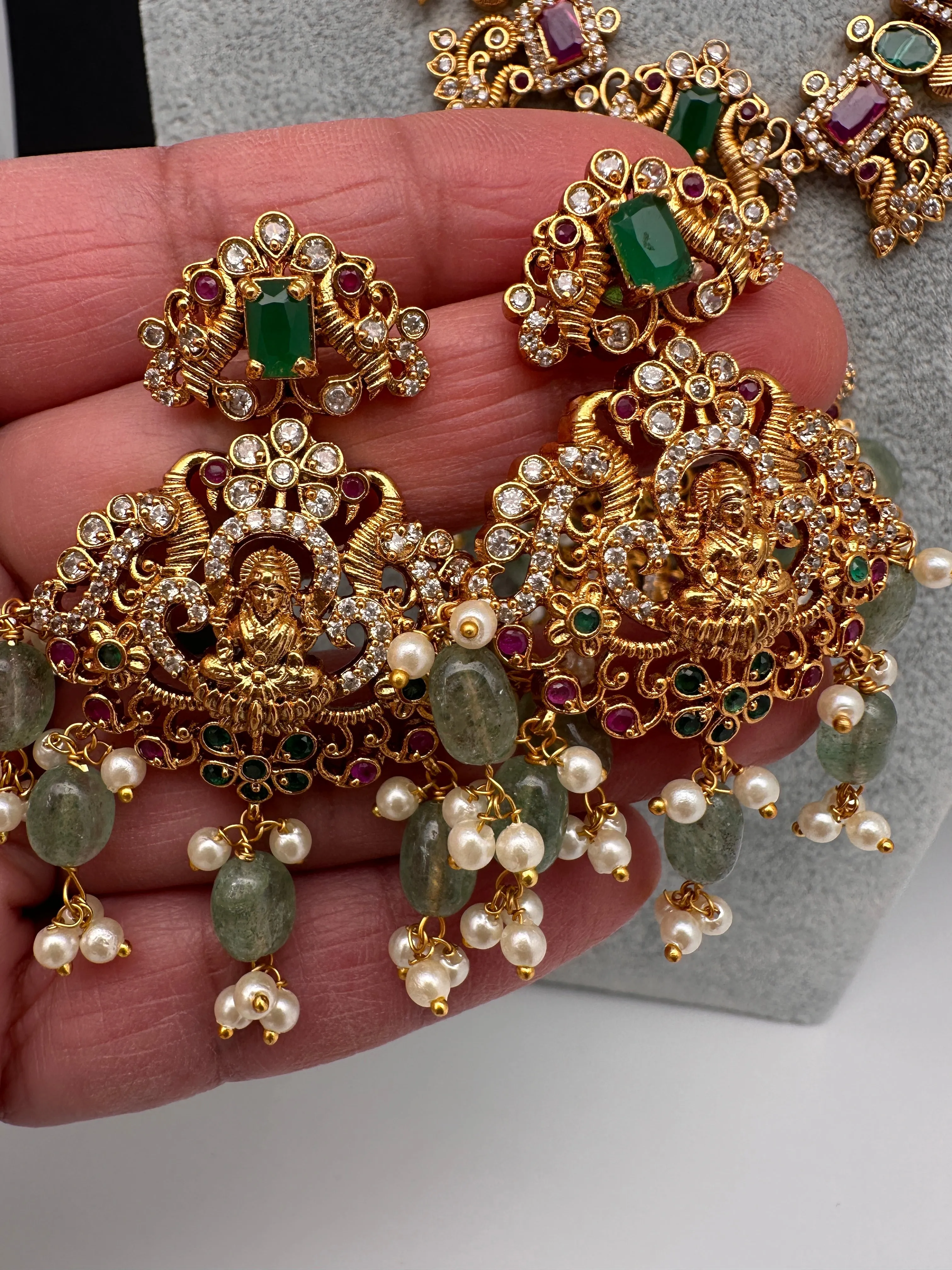 Kempu Multi Stone Goddess Lakshmi Short Necklace