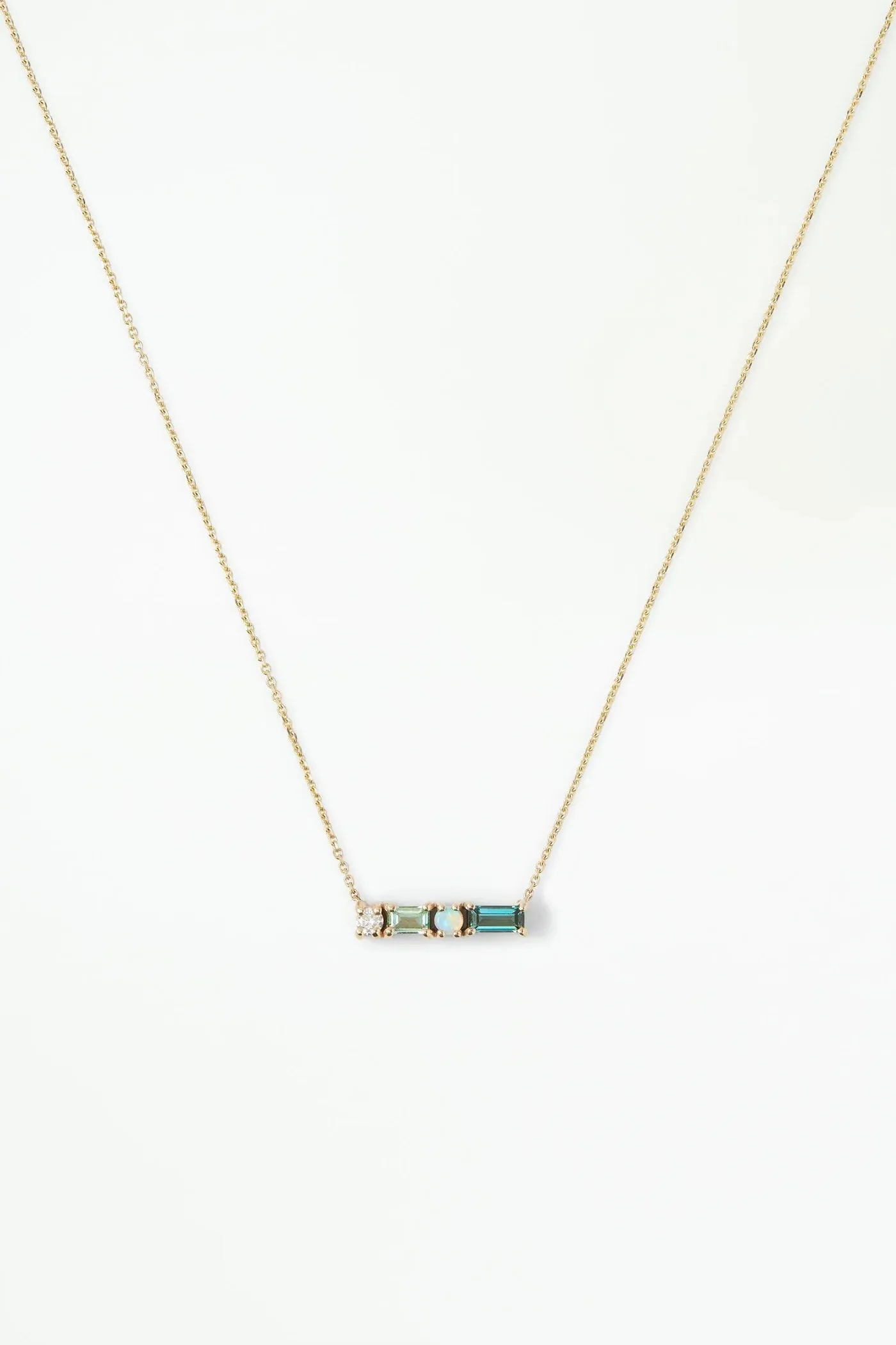 PILLAR NECKALCE