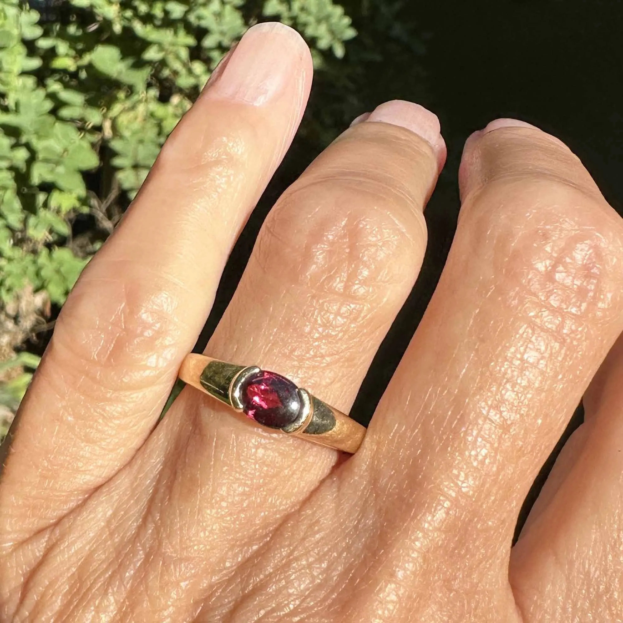 Signet Style Gold Smooth Top Rhodolite Garnet Ring