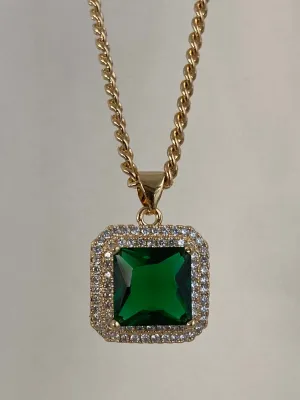 The Emerald Jade Pendant Necklace