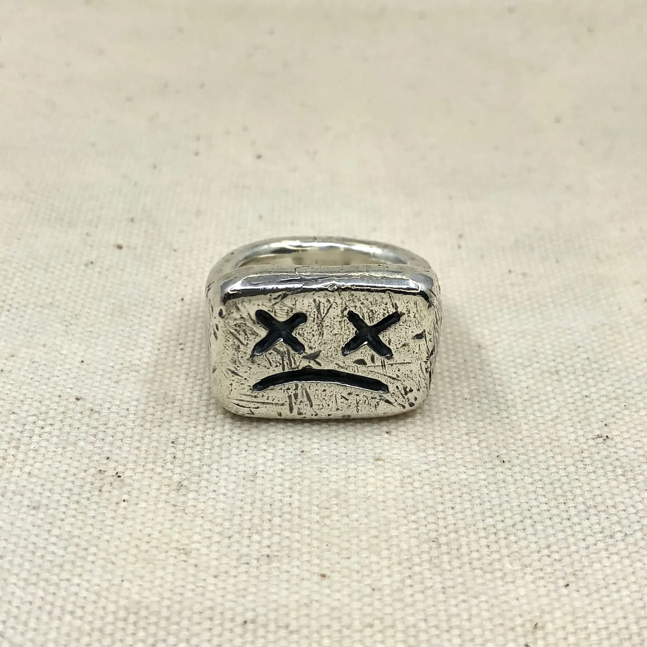 Thrashed Signet Ring